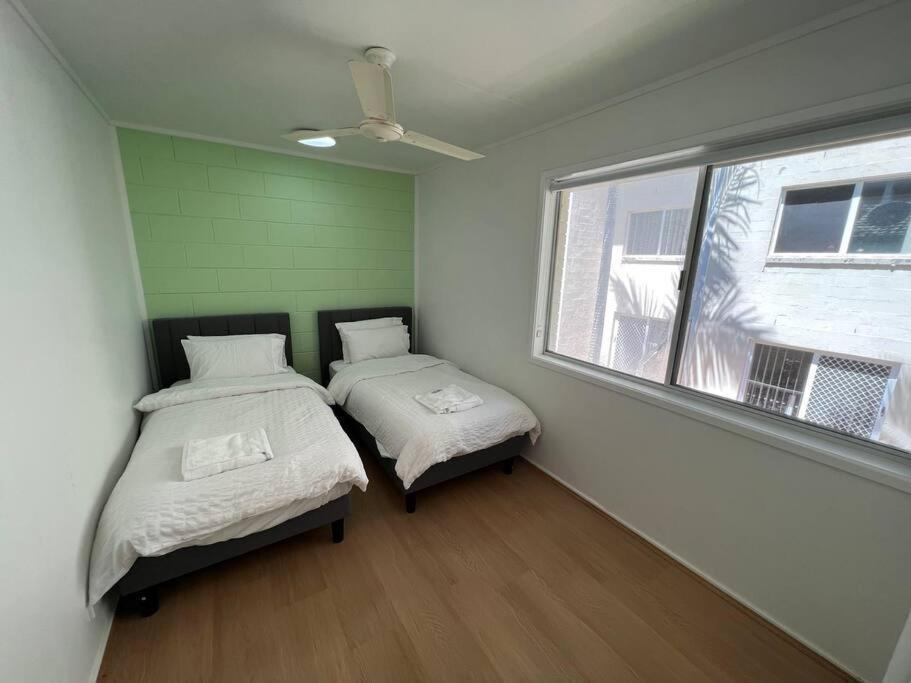 Apartamento Samuel Grove Gold Coast Exterior foto